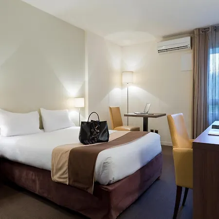 1-bedroom Cozy Comfort For 2 People Hotel *