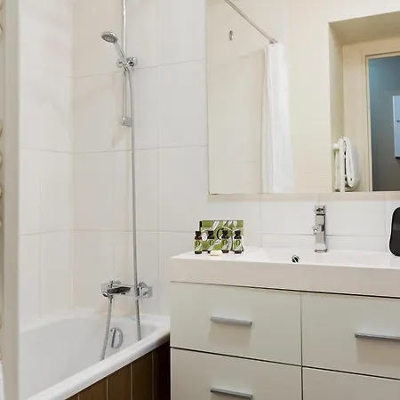 Hotel 1-bedroom Cozy Comfort For 2 People *